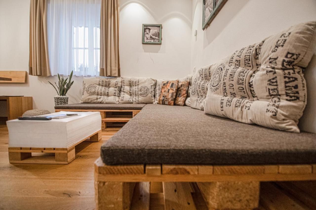 Haus Urban B&B Barbiano  Exteriör bild