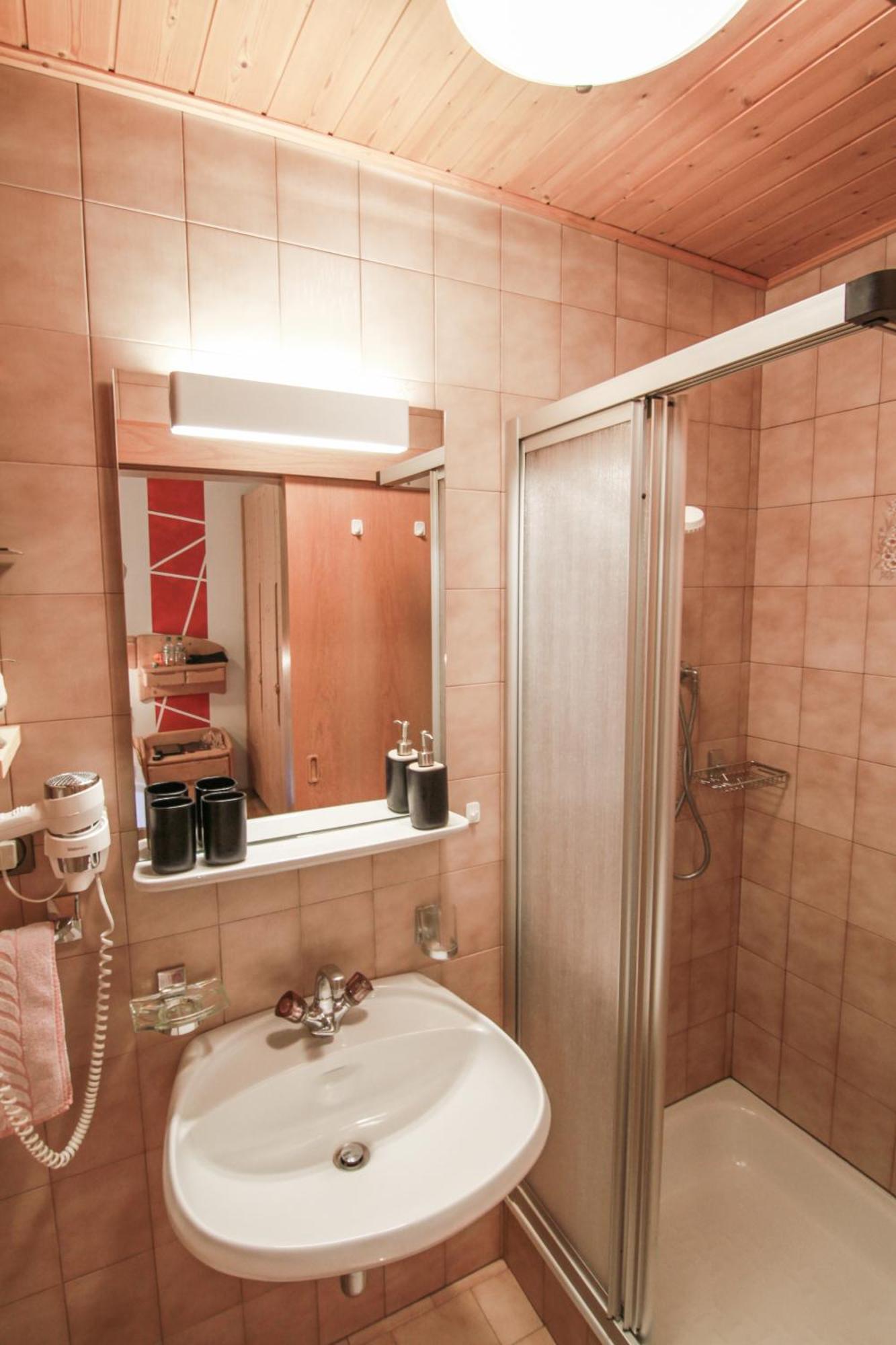 Haus Urban B&B Barbiano  Rum bild